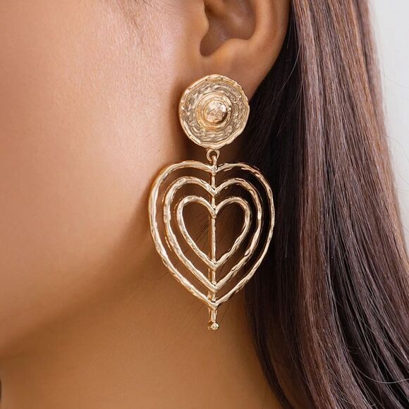 gold heart earrings H171 - Picture 2 of 5